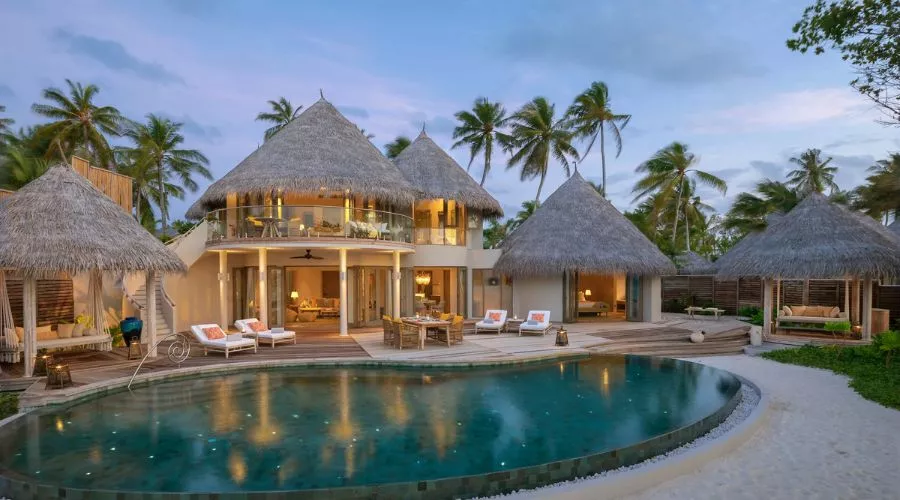 Ultra-Luxury Resort Stays: Where Travel Becomes an Art of Living Ultra-luxury resort stays | Hotel-gurus.com