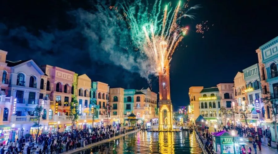 Top Party Destinations for Travelers: Where the Night Comes Alive Top party destinations for travelers | Hotel-gurus.com